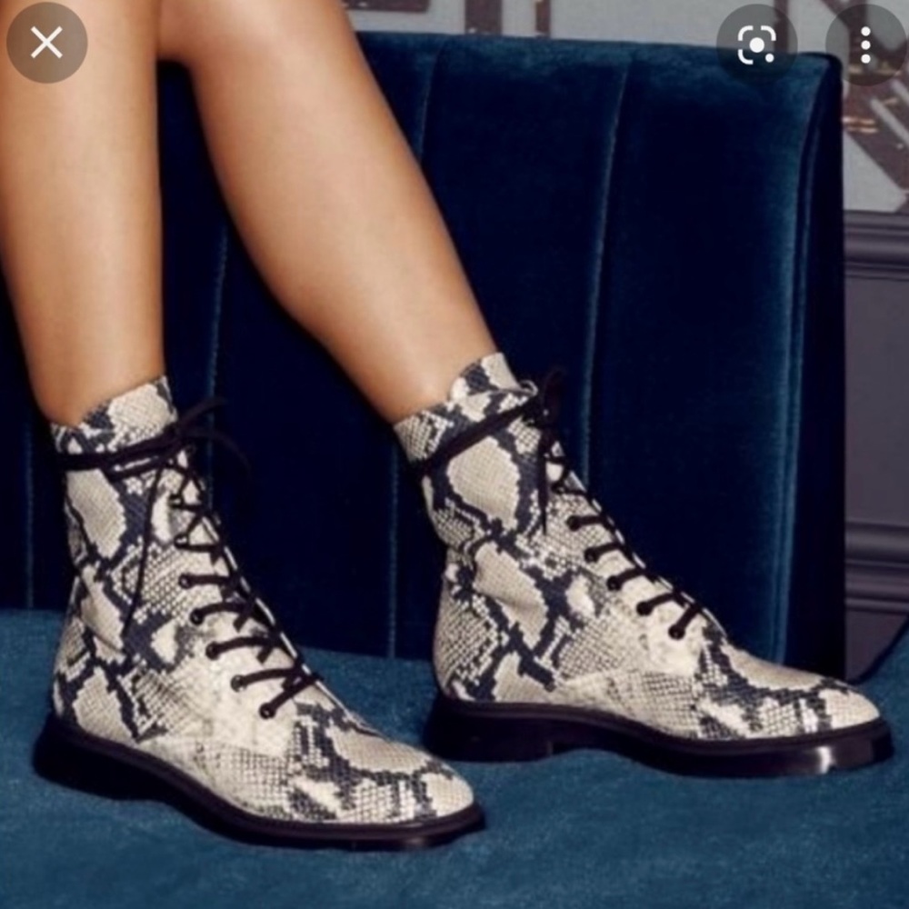 Stuart Weitzman Mc Kenzee python embossed combat boot NEW + dust bag. Size 6.5